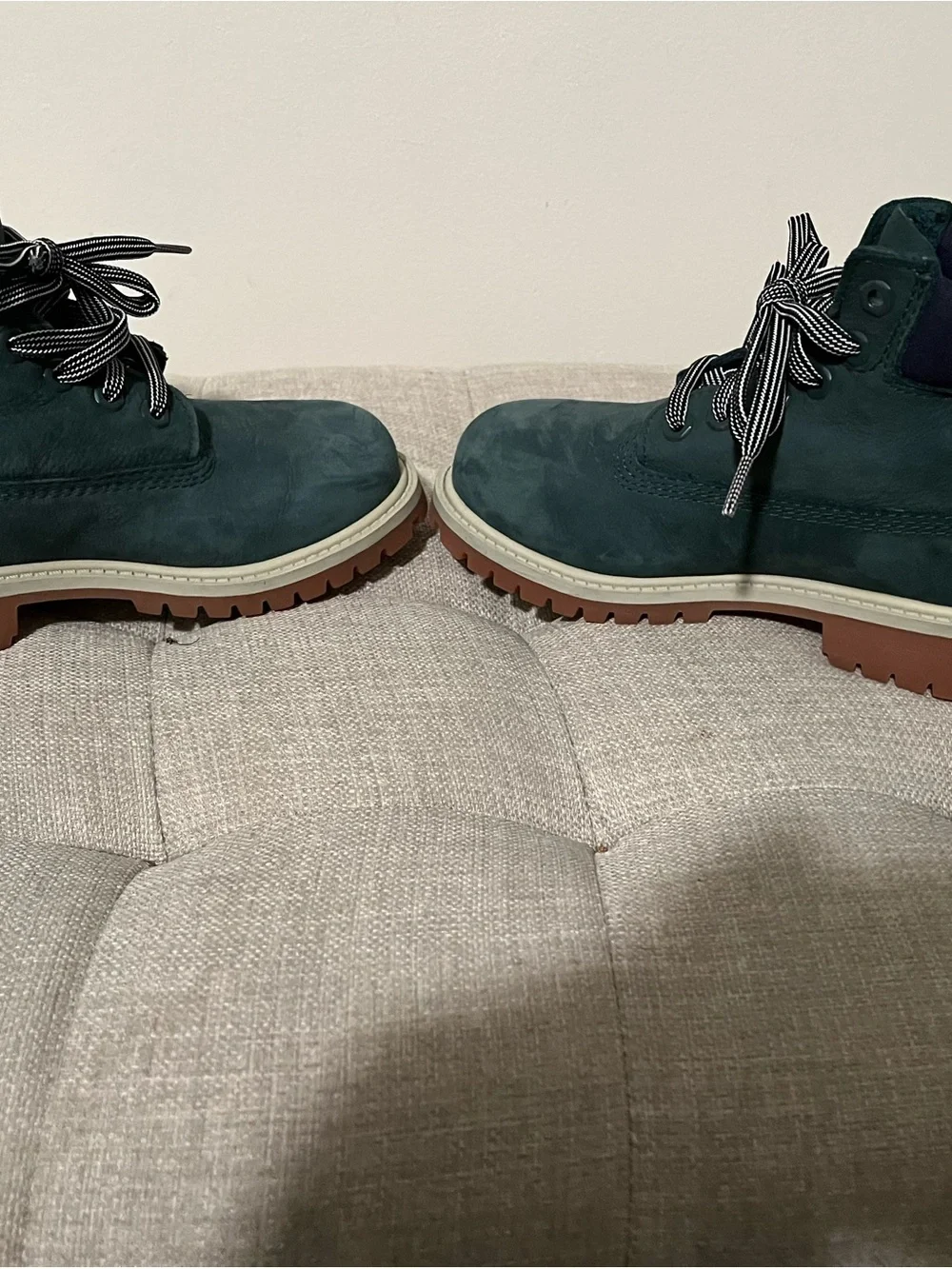 Timberland Kids Dark Green Nubuck Lace-Up Boots with Tan Soles